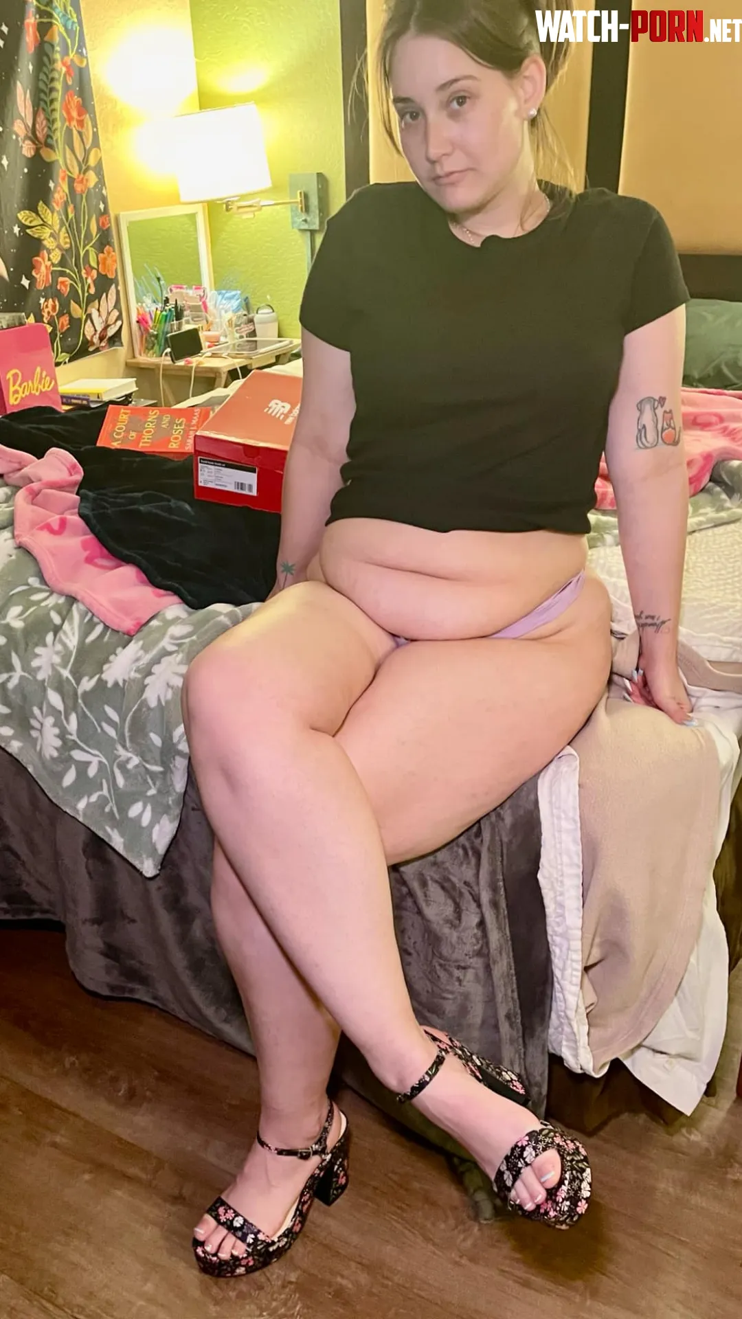 If I take my pants off and you see my belly  would you ask me to leave or keep stripping by impalagenesis