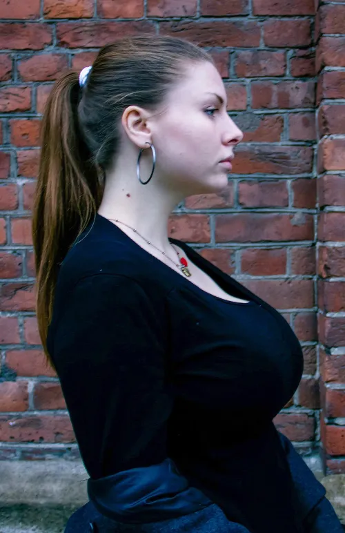 Thumbnail Turning Heads with a 'Busty Latina Nurse' | playanesee