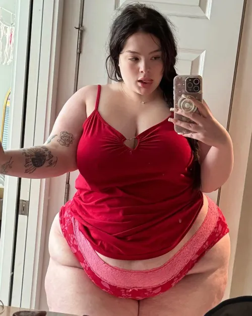 Thumbnail Hip Ratio Fantasies: Can You Handle It? | Snowangelcake