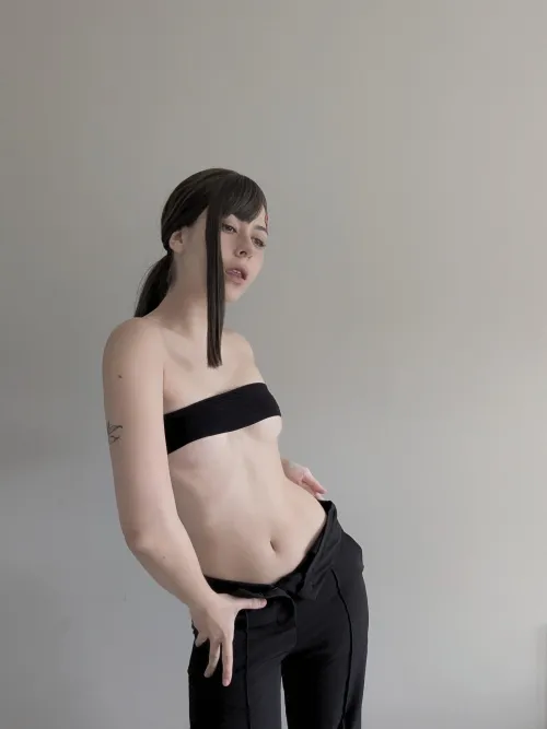 Thumbnail Chainsawman's Kobeni Higashiyama: Ariya3D's Cosplay Creation | Cosplay Girls