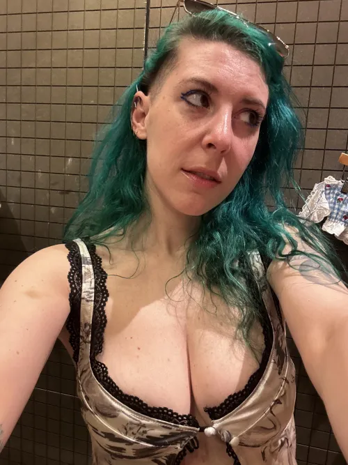 Thumbnail Busty and Cute Image by Sirenskiss3 for HomegrownTits