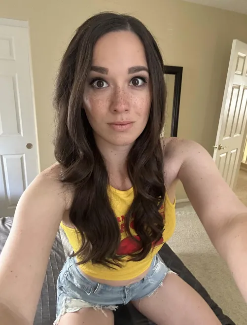 Thumbnail Summer Vibes with AlanaAraya: A Sensual Journey