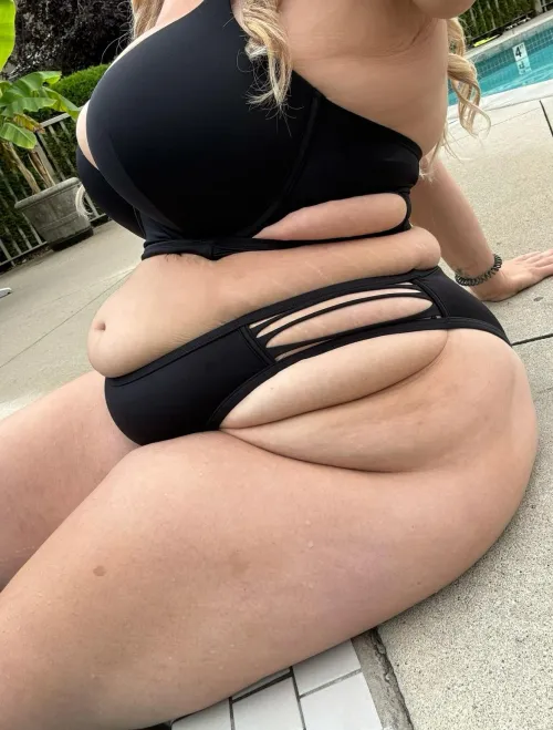 Thumbnail BBW: Belly & Thighs by laurenlushh