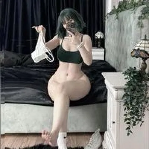 Thumbnail Unavoidable-jerk Needs Help: Exploring NSFW Imagery