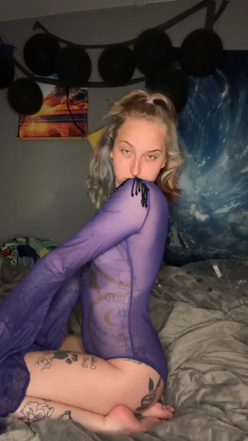 Thumbnail Pretty in Purple: Lunaatic69's Enchantment Revealed