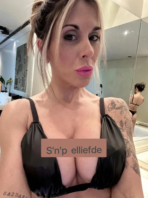 Thumbnail Handle Me if You Can: Unveiling Handbra Delights with metalkicker