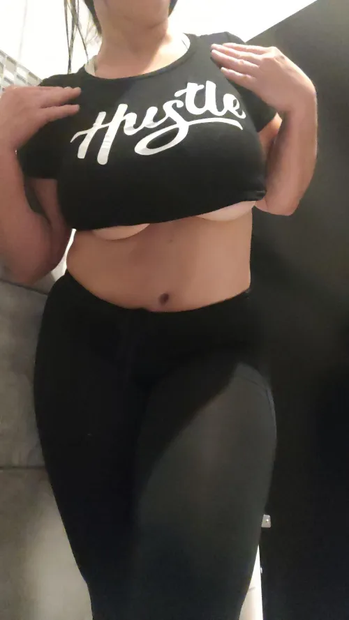 Thumbnail Dive into a World of Hustle in ThickThighs: BluNkitty's Perspective