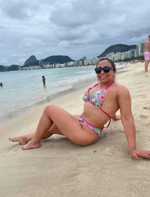 Thumbnail Revel in Beauty: Girlypinkyx's Ode to Mom Bods | mombod