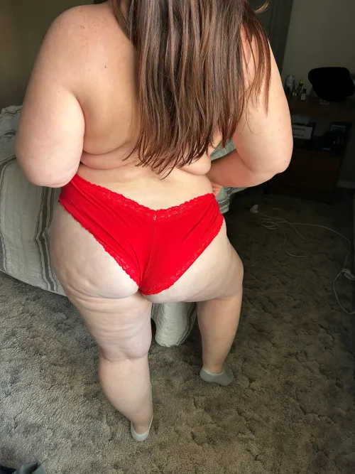 Thumbnail Satisfy Your Appetite: It Could Eat a Big Meat Pole by Boyfriendoftheyear98