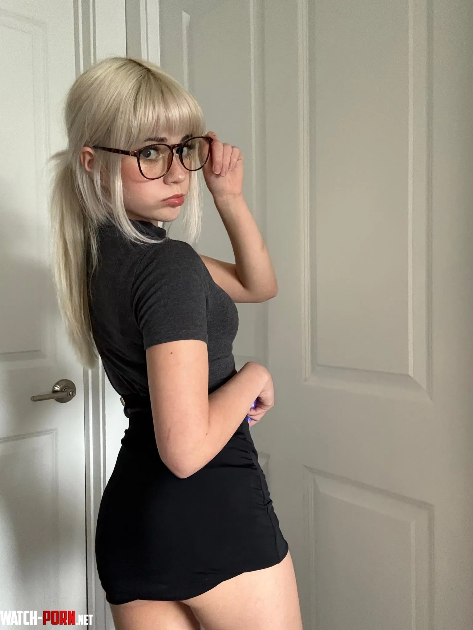 do you need a secretary in your pocket  by Jessie_Ra3