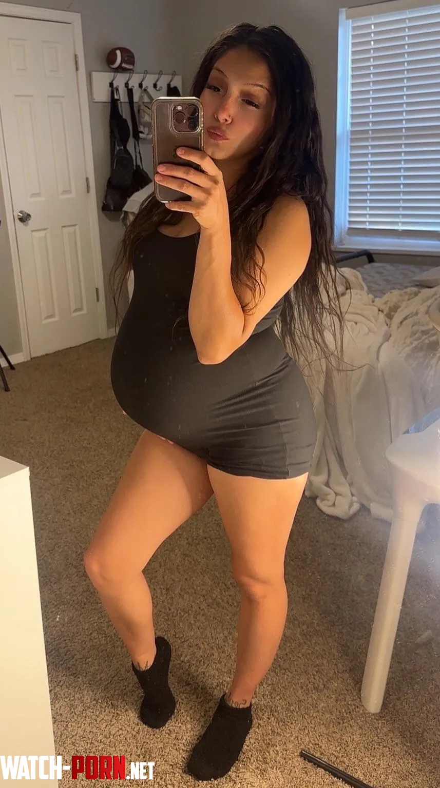 Whos ready to let me ride till I get my pregnant pussy creamy by DatChickenHead