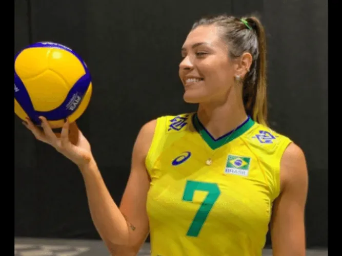 Thumbnail Rosamaria Montibeller's Impact on VolleyballGirls