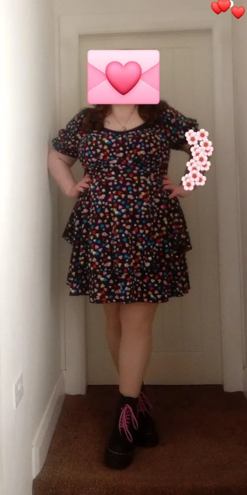 Thumbnail Friday Feels: Unwind with WildflowerSleeve's Exploration
