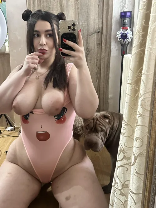 Thumbnail NaughtyBiteX_x Shares a Serious Question with a Pet Twist in MirrorSelfie