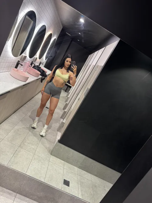 Thumbnail Please Don't Leave Me Waiting - SaffronSunflower_ | SexyButNotPorn