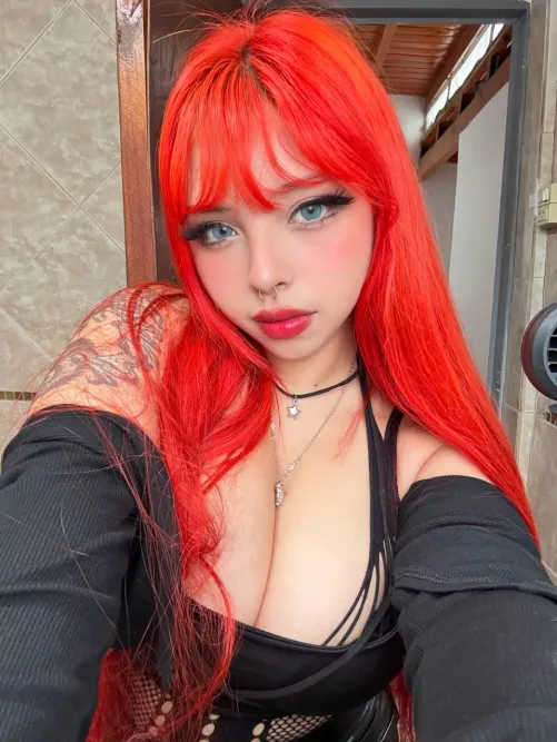 Thumbnail babygirlkittenxo's Glow: 'This Afternoon Light Made My Tiddies Look Even Bigger' in Nsfw_Amateurs