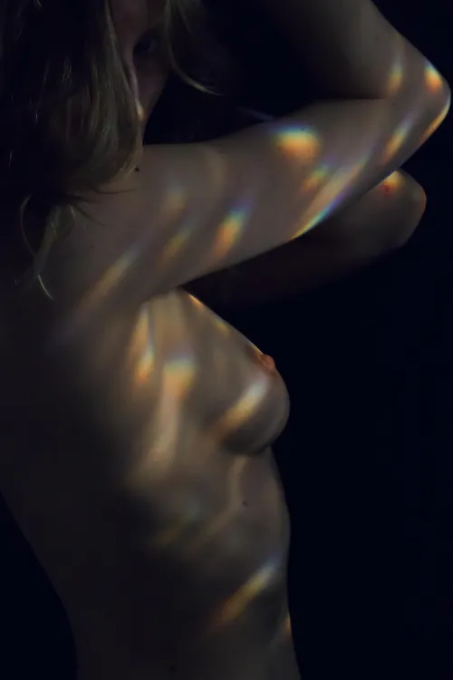 Thumbnail Dive by moonstone_eyes | Exploring LaBeauteFeminine