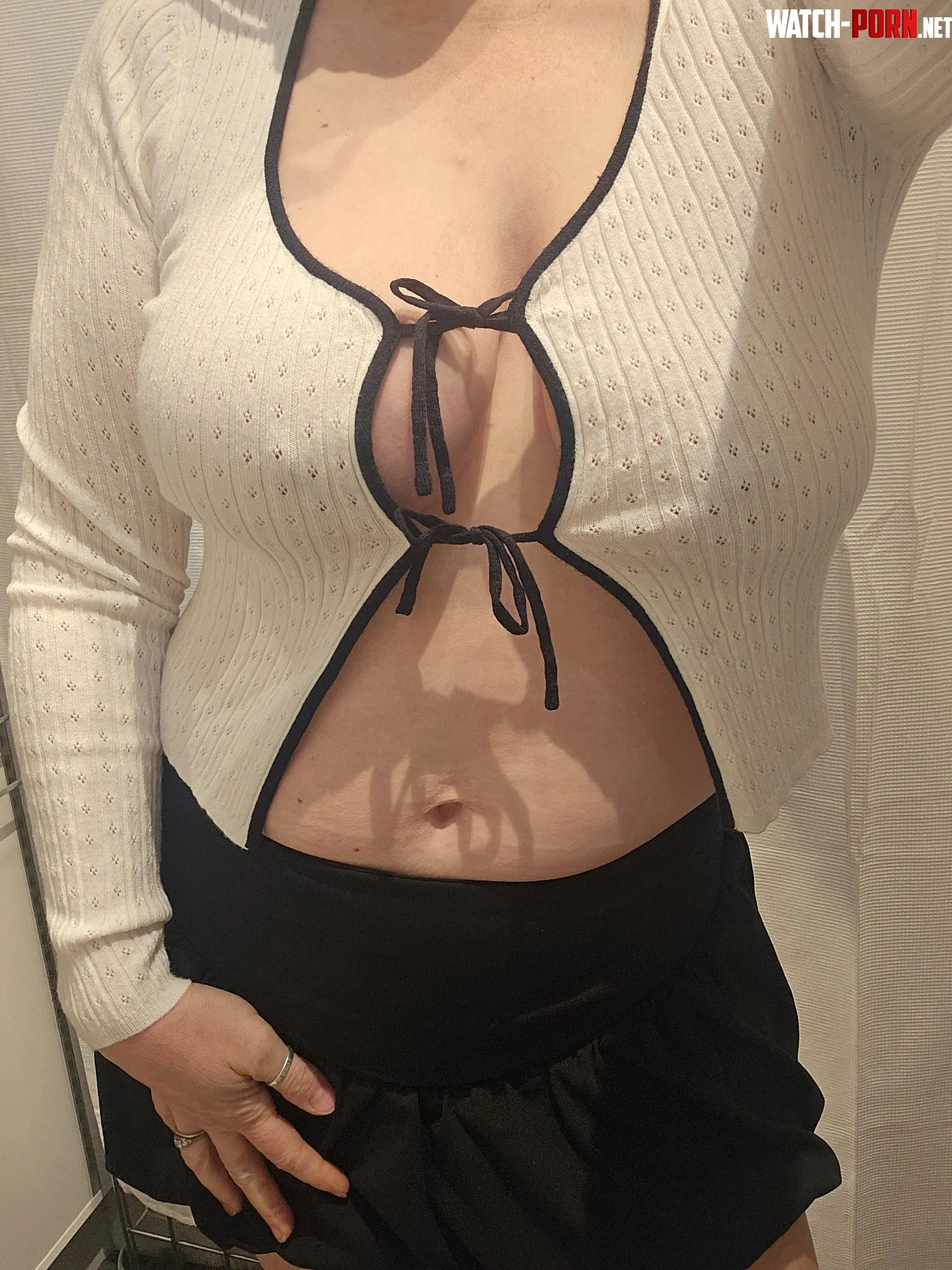 Good morning do you think this might raise a few eyes while I am out shopping 43F by Easterniowahotwife