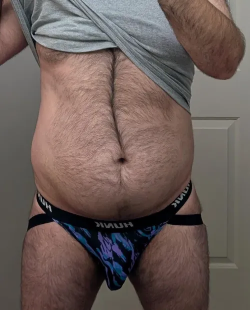 Thumbnail 33 Curious Dad - hairychubbyman Explores Bulges