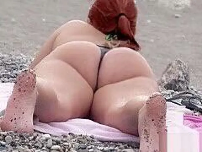 Thumbnail Join My Big Booty at the Beach in a Thong by emmascarlett899