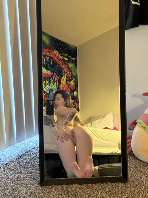 Thumbnail Engage in Intriguing Thoughts - Sharing Opinions on Cute Little Butts | shesamouse1