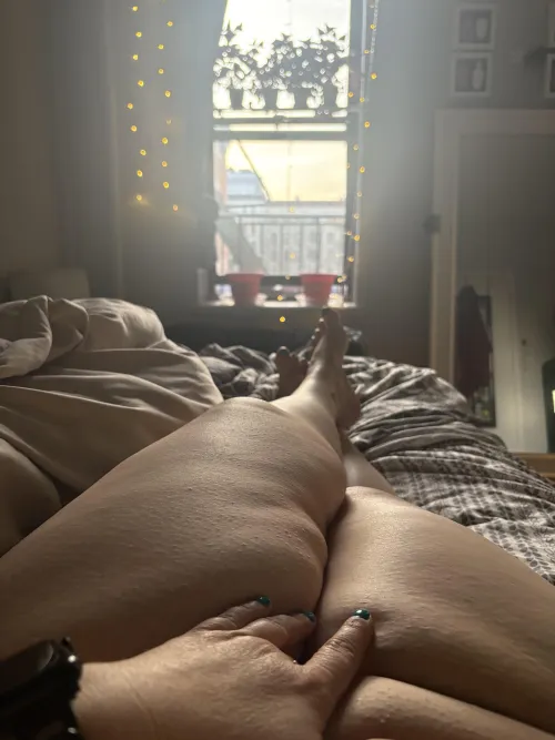 Thumbnail Lofi Morning Pleasure Vibes: Enjoy the Calm by Pretty_Ad_825