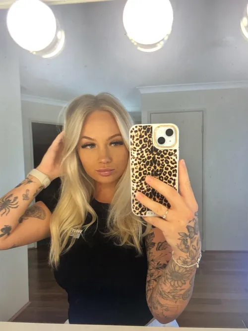 Thumbnail uwu 3: Rebel Chic Style by malikafarrow in PunkGirls