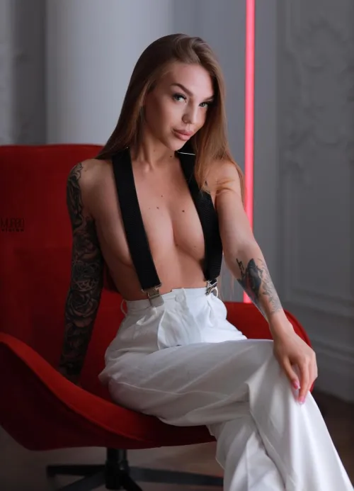 Thumbnail Discover the Allure of Sofi as Captured by GeorgeneLeggett