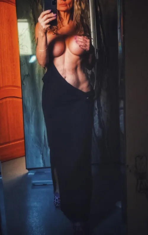 Thumbnail marythegym: Stories of a 58-year-old Single Blonde
