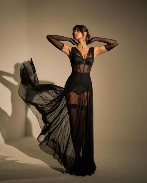 Thumbnail 2024 Grammys Elegance: Ella Balinska's Dress by 1leggedpuppy in gentlemanboners