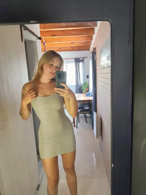 Thumbnail simipins' Lunch Date Chic in tightdresses Category