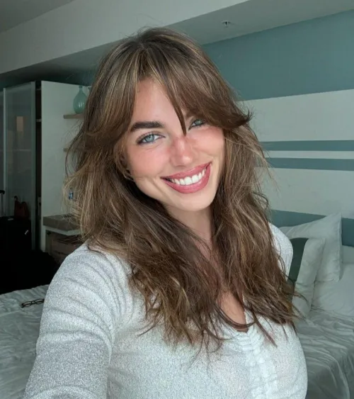 Thumbnail Charleen Weiss: Embracing Pretty Vibes by rom003