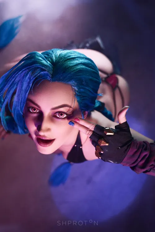 Thumbnail Cosplaygirls: Jinx by Shproton