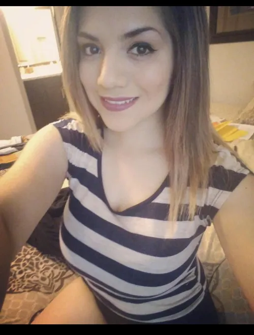 Thumbnail RadiantCounty69's Disclosure: 'Stripes Can't Hide Them' - Explore the World of BigTitsinBikinis in 2Busty2Hide