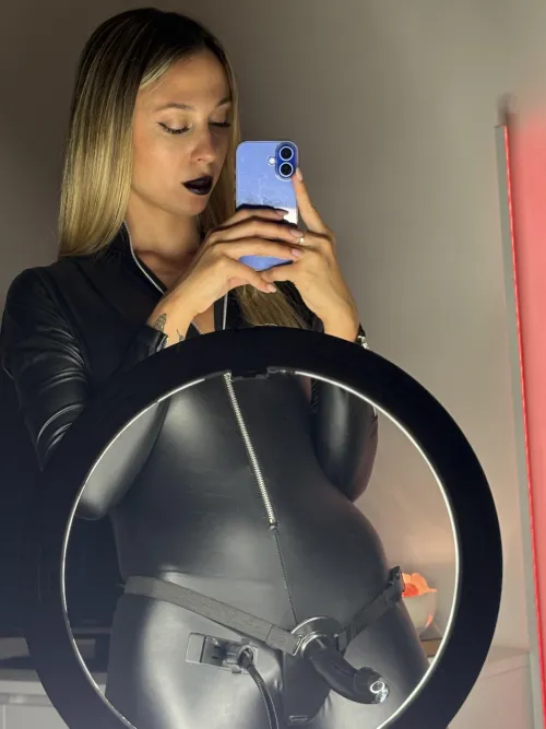 Thumbnail Unleash Dominance: ninamisgod Punches Your Balls F in BDSMGW
