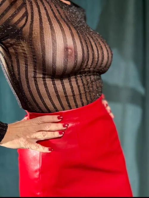 Thumbnail My Favorite Outfit: Unveiling Elegance by toptiermilf