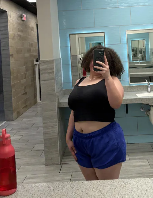 Thumbnail Curves on Display: Celebrating Body Positivity by Preset_username