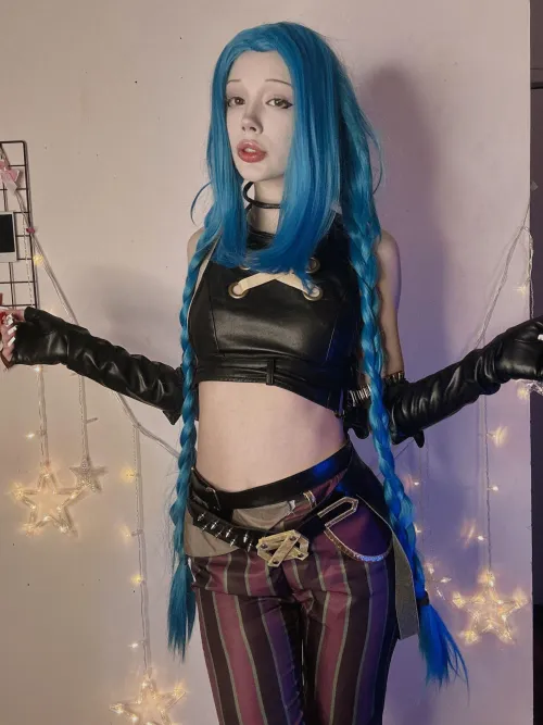 Thumbnail Gaming Fantasy: lilmollypill's Jinx from League of Legends