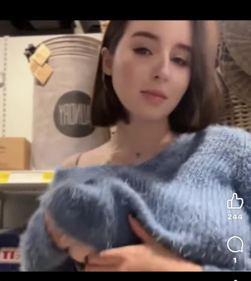 Thumbnail Jungler01's Intriguing Post in SauceforNSFWads - Her Name Revealed