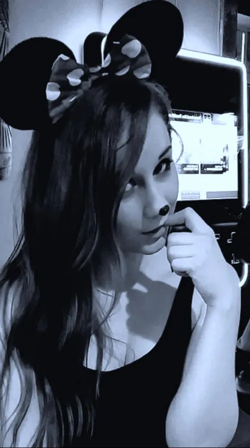 Thumbnail Unleash Your Wild Side: Creamy-GNGRpeach's Petplay Fantasy - Petplay
