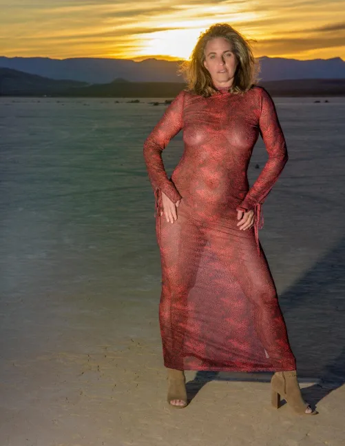 Thumbnail Sheer Elegance at Sunset: CountryGirlMILF