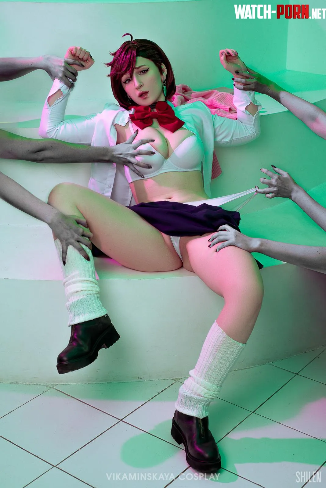 Momo Ayase by Vikaminskaya by vikaminskaya