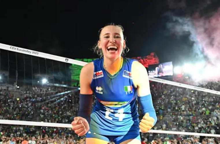 Thumbnail Learn about Italian Player Ekaterina Antropova by CandaceKnight12 in VolleyballGirls