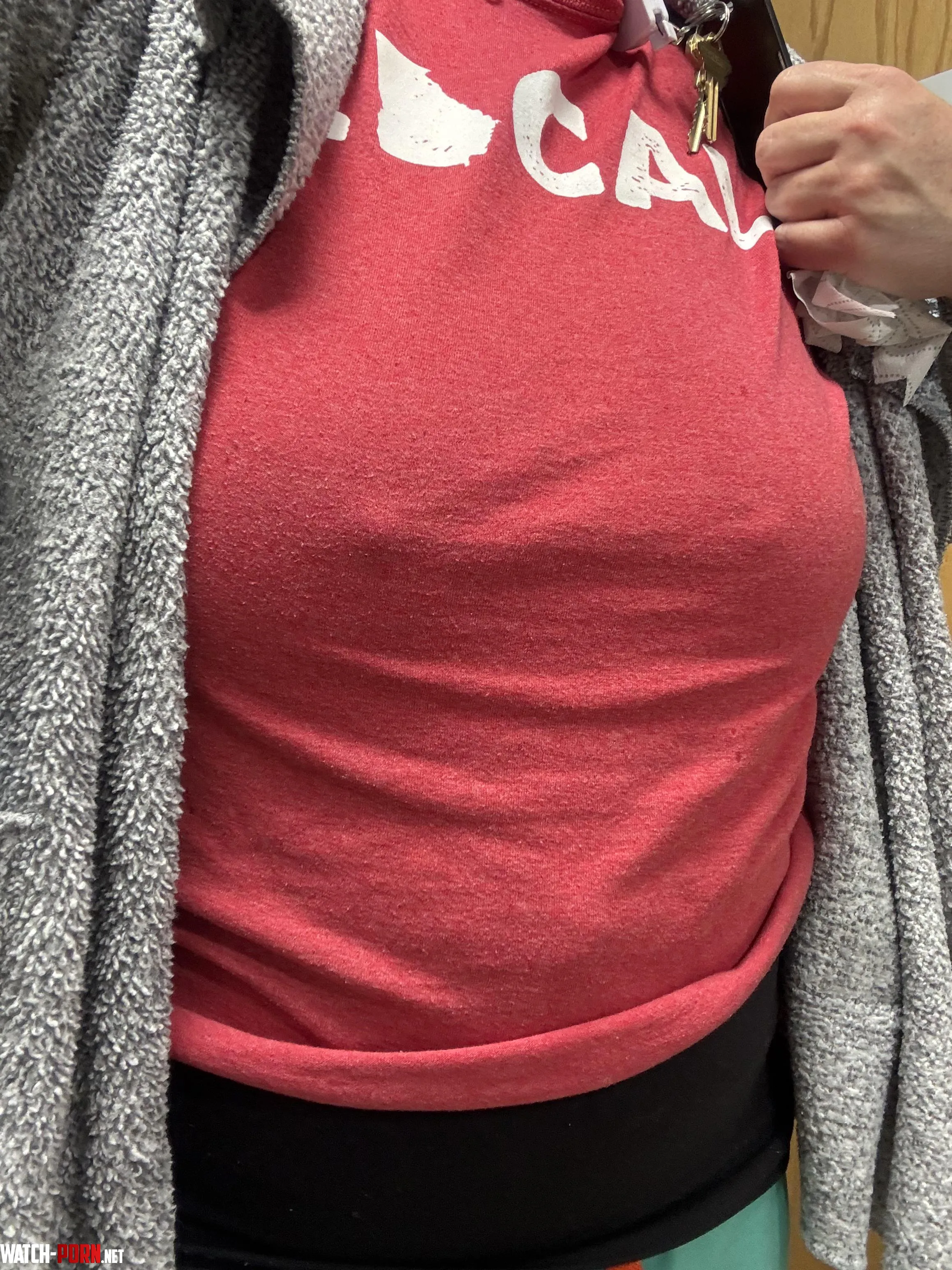 Pokies still seen despite several layers at the hospital by Frisky_Vanilla
