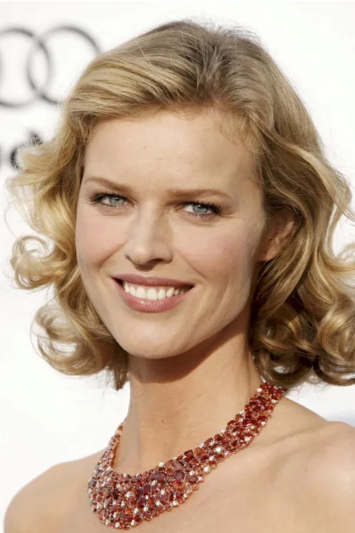 Thumbnail Discovering Eva Herzigova's Glamour with Pretty_Swordfish3149