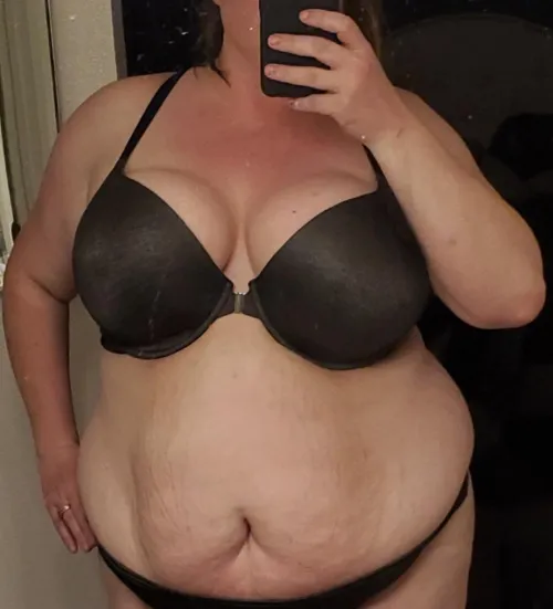 Thumbnail Undressing Desires: A Journey of Exploration with Powerful_traffic3068