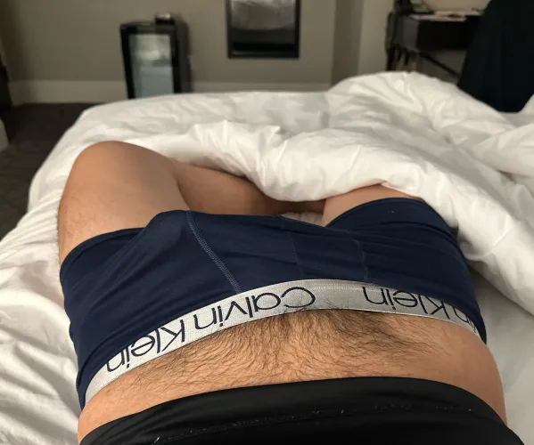 Thumbnail Exploring 26 Gay: MessageAny3176's Dive into Bulges