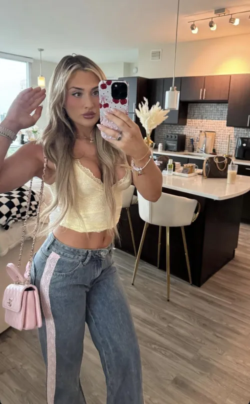 Thumbnail WrestleFap Star Tiffany Stratton Revealed by dishonourableprince
