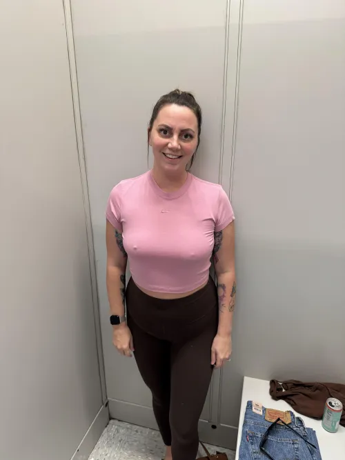 Thumbnail Fashionable Exploration: Diving into OnlyFans101 with Catherine