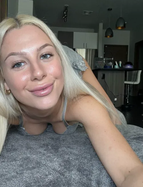 Thumbnail Newly 18 and Eager for Intimacy | mattspenzee